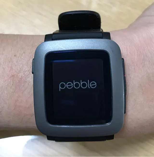 スマートウォッチのPebble(ペブル)を10ヶ月使ってみて思ったこと