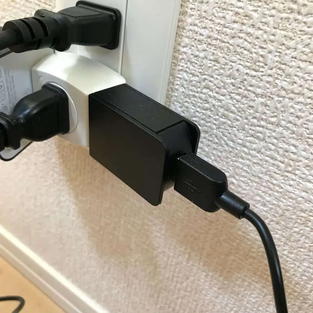 アマゾンエコーを使って音声で家電を操作するために購入した「eRemote」